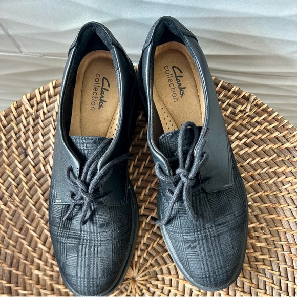 Clarks Calla Ruby Oxford Shoes Women's 9M Black Interest Plaid Lace Up EUC - Picture 2 of 7